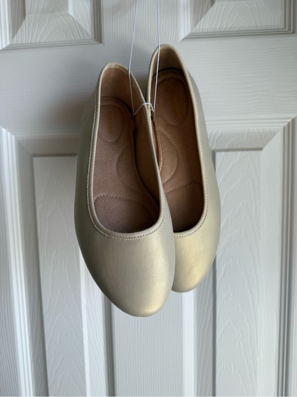 Old Navy Metallic Cream Ballet Flats